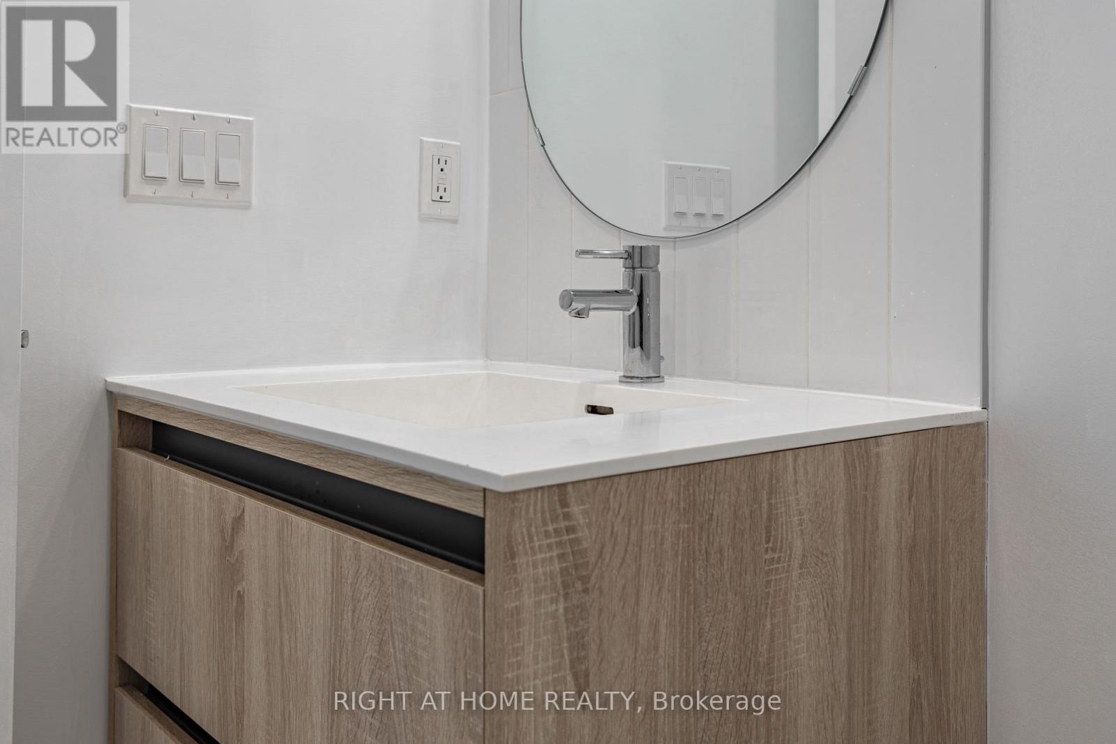 320 - 7950 Bathurst Street, Vaughan, Ontario L4J 0B8 - Photo 27 - N12877330