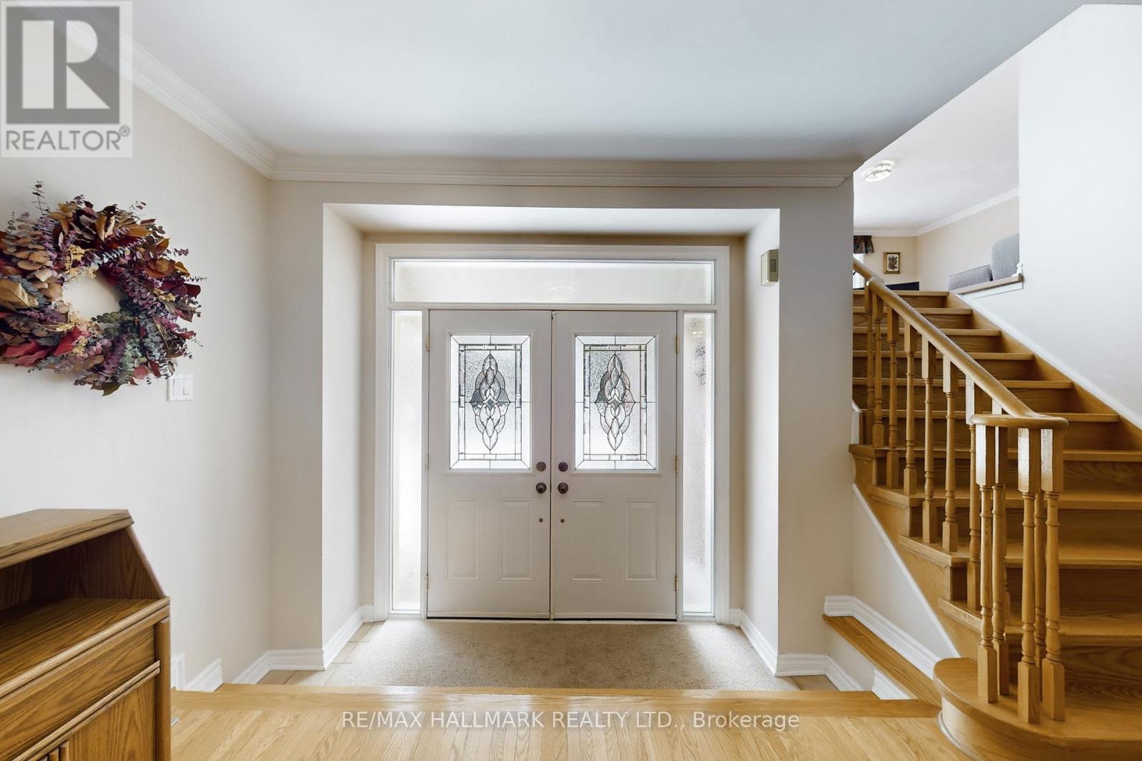 197 Mccaffrey Road, Newmarket, Ontario  L3X 1K1 - Photo 2 - N12816654