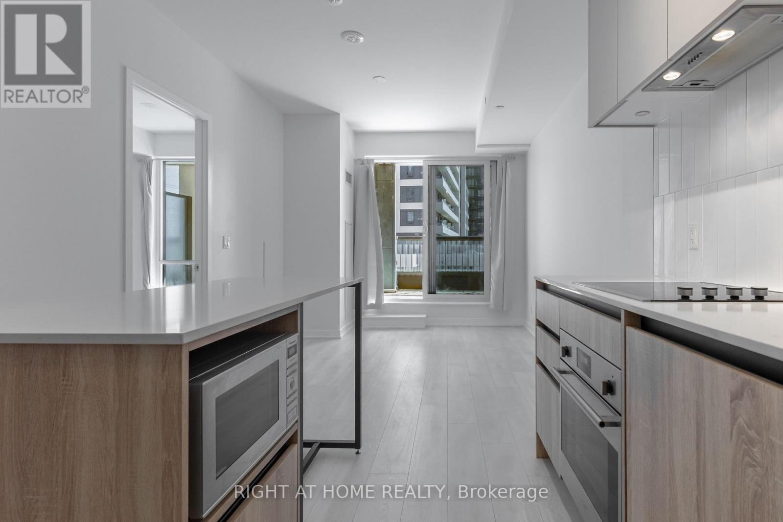 320 - 7950 Bathurst Street, Vaughan, Ontario L4J 0B8 - Photo 19 - N12877330