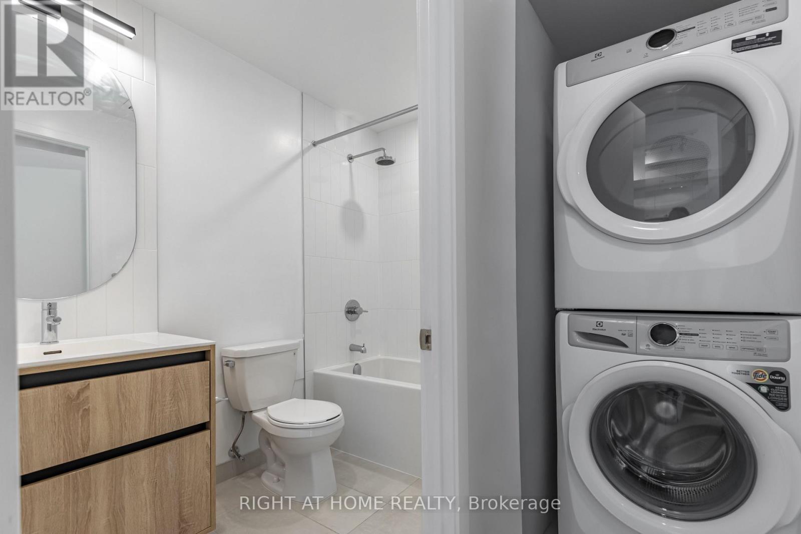 320 - 7950 Bathurst Street, Vaughan, Ontario L4J 0B8 - Photo 32 - N12877330