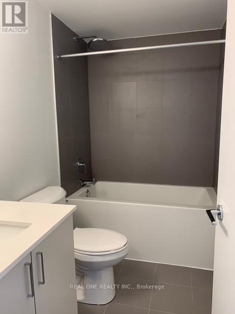 529 - 1005 Dundas Street E, Oakville, Ontario  L6H 8C7 - Photo 11 - W12891340