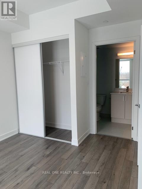 529 - 1005 Dundas Street E, Oakville, Ontario  L6H 8C7 - Photo 13 - W12891340