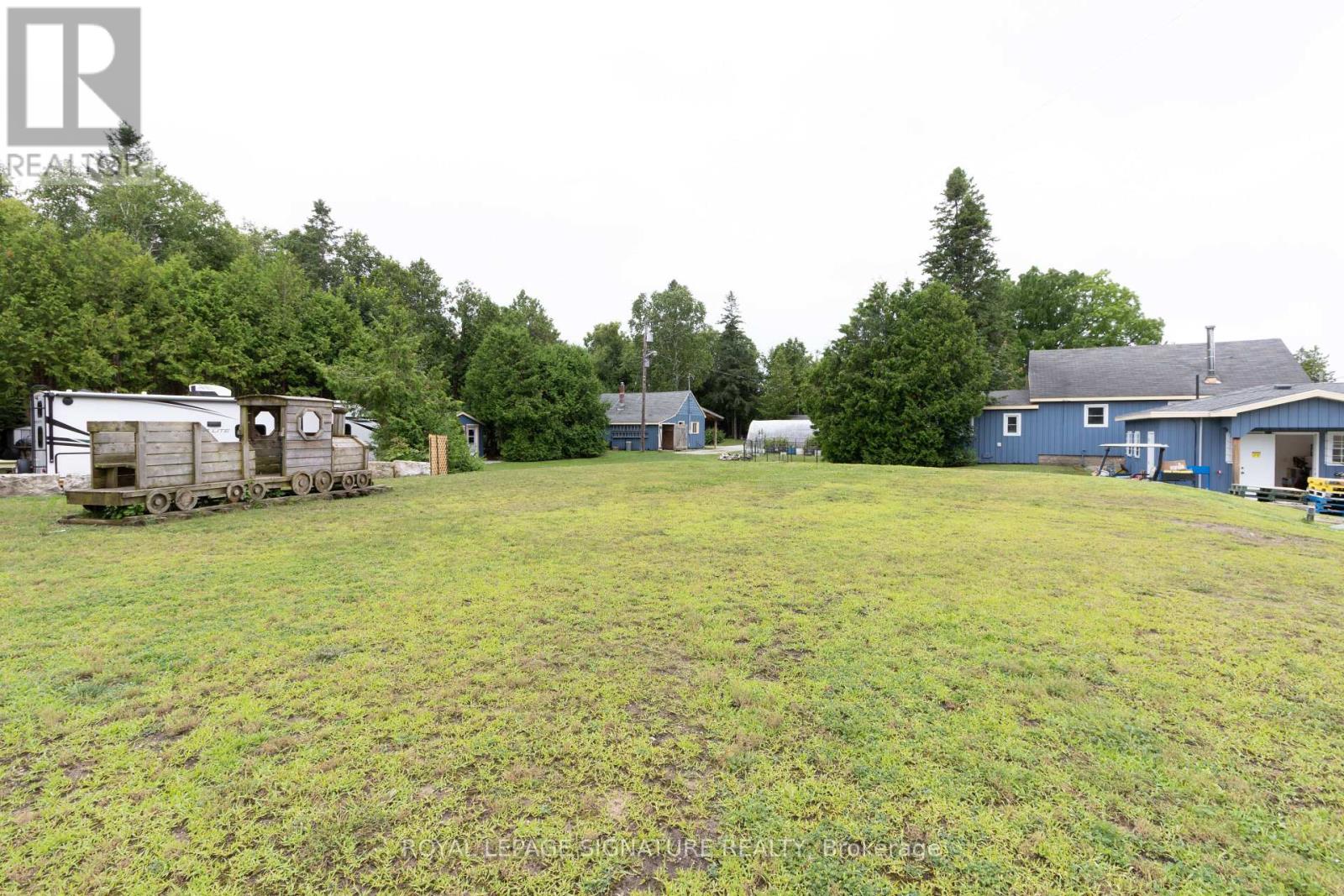 817 And 818 Pike Bay Road, Northern Bruce Peninsula, Ontario  N0H 2T0 - Photo 16 - X12899954