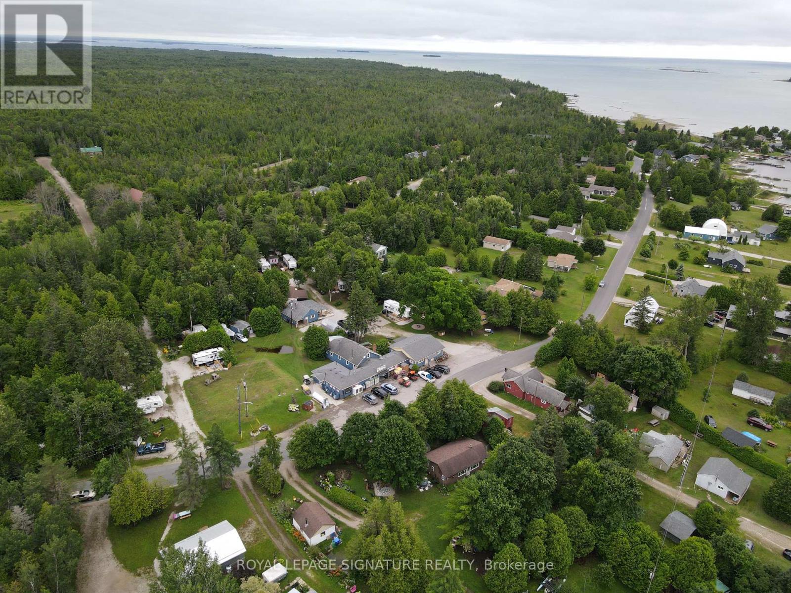 817 And 818 Pike Bay Road, Northern Bruce Peninsula, Ontario  N0H 2T0 - Photo 3 - X12899954
