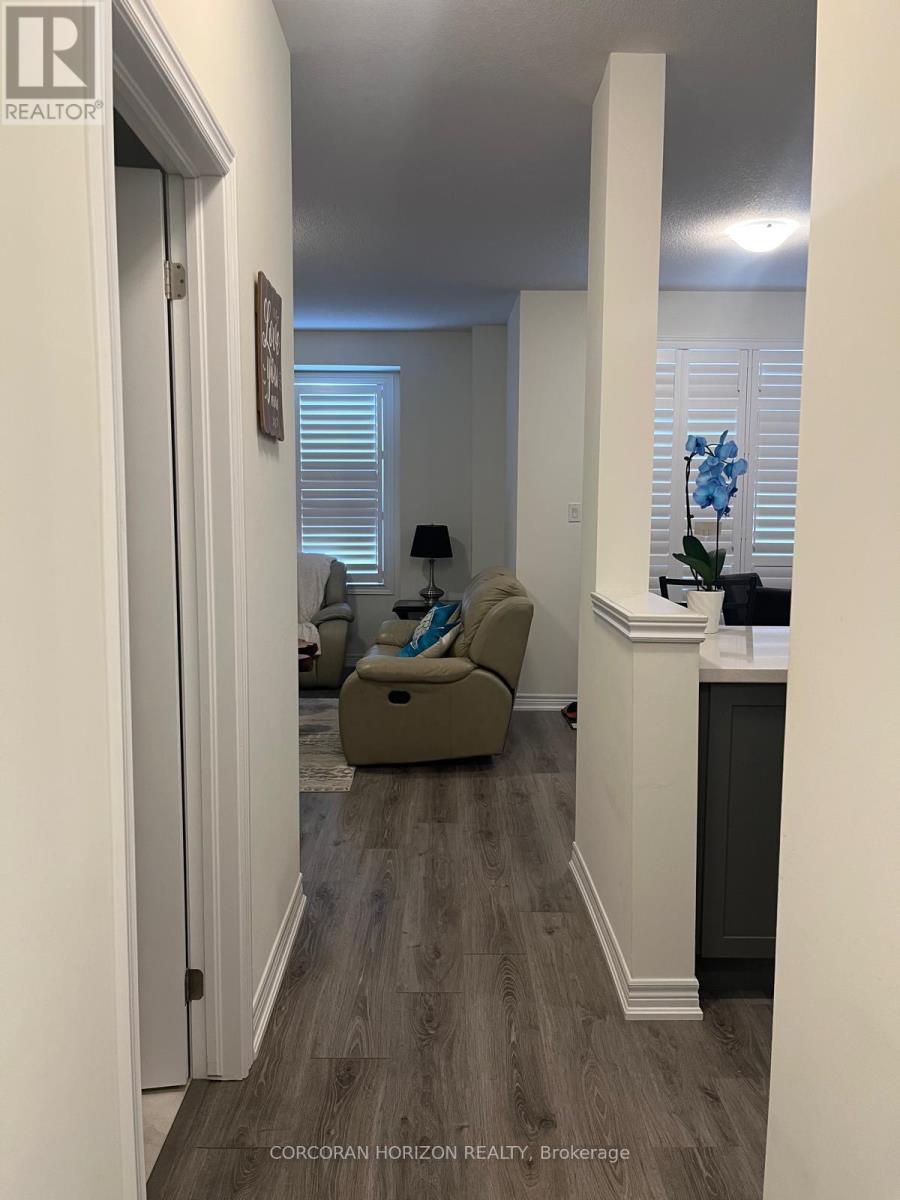 87 - 10 Birmingham Drive, Cambridge, Ontario  N1R 8J8 - Photo 4 - X12899986