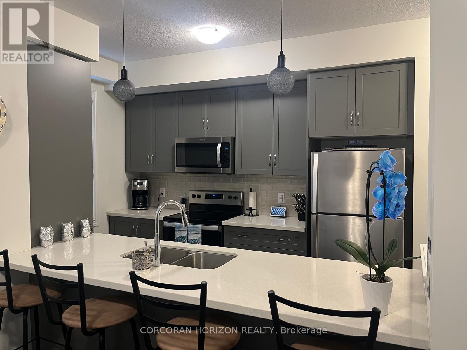 87 - 10 Birmingham Drive, Cambridge, Ontario  N1R 8J8 - Photo 5 - X12899986