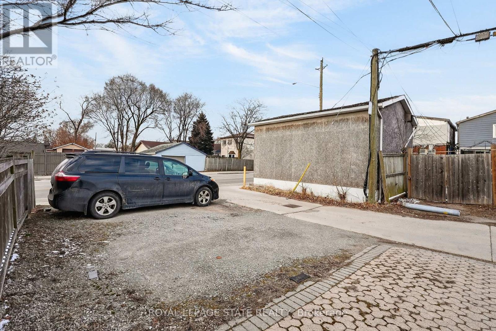 240 Paling Avenue, Hamilton, Ontario  L8H 5J9 - Photo 29 - X12899994