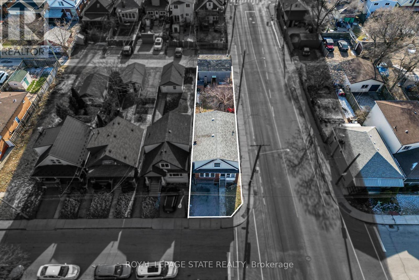 240 Paling Avenue, Hamilton, Ontario  L8H 5J9 - Photo 5 - X12899994