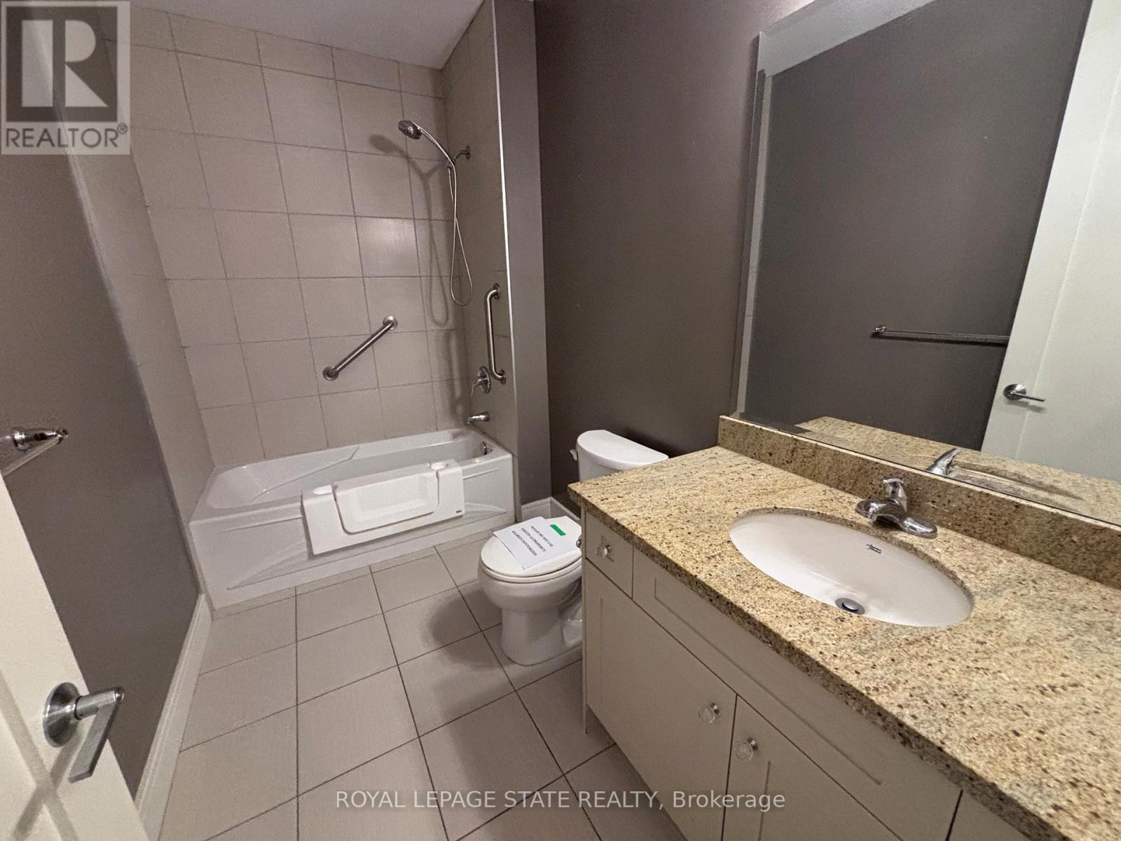 410 - 112 King Street E, Hamilton (Beasley), Ontario  L8N 1A8 - Photo 12 - X12900026