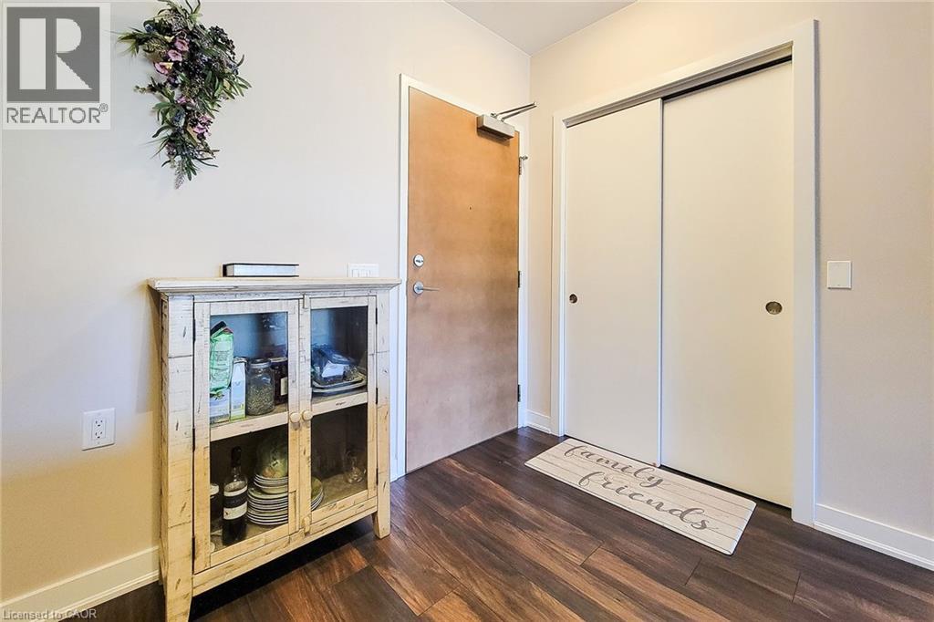 320 Plains Road Unit# 212, Burlington, Ontario  L7T 2C8 - Photo 13 - 40813529