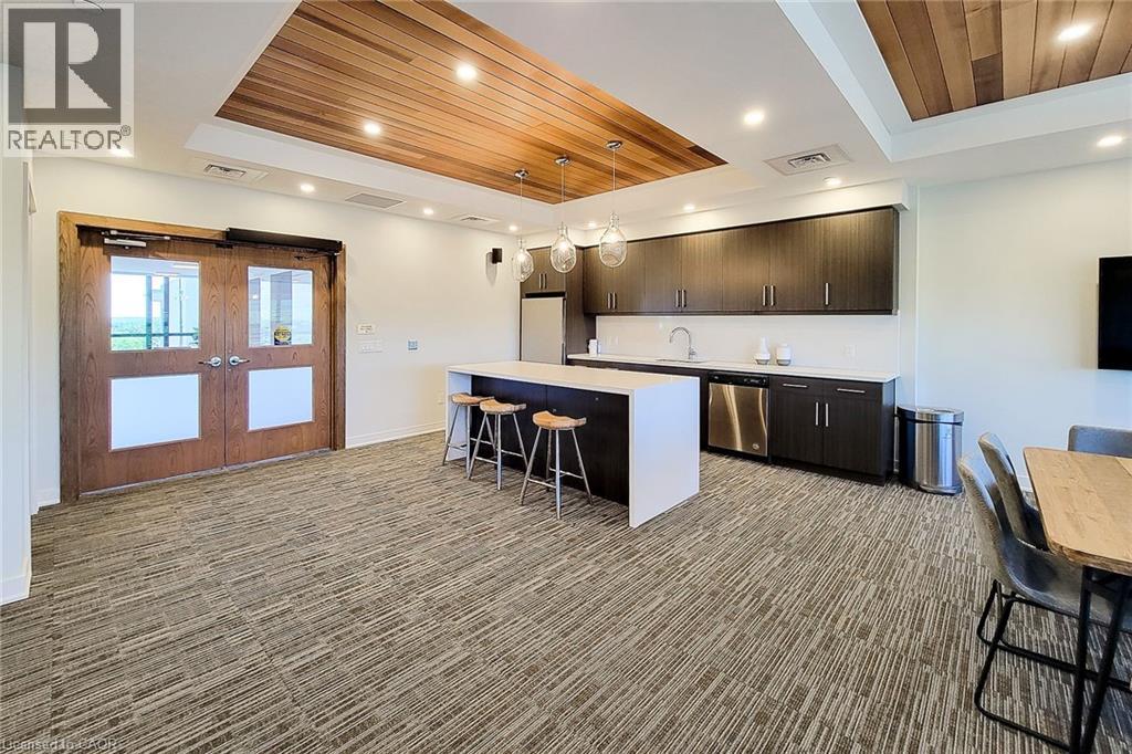 320 Plains Road Unit# 212, Burlington, Ontario  L7T 2C8 - Photo 6 - 40813529