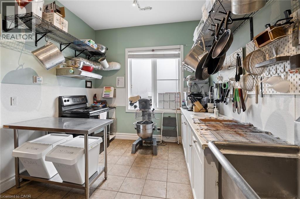 8 Regina Street Unit# 5, Waterloo, Ontario  N2J 2Z8 - Photo 29 - 40813342