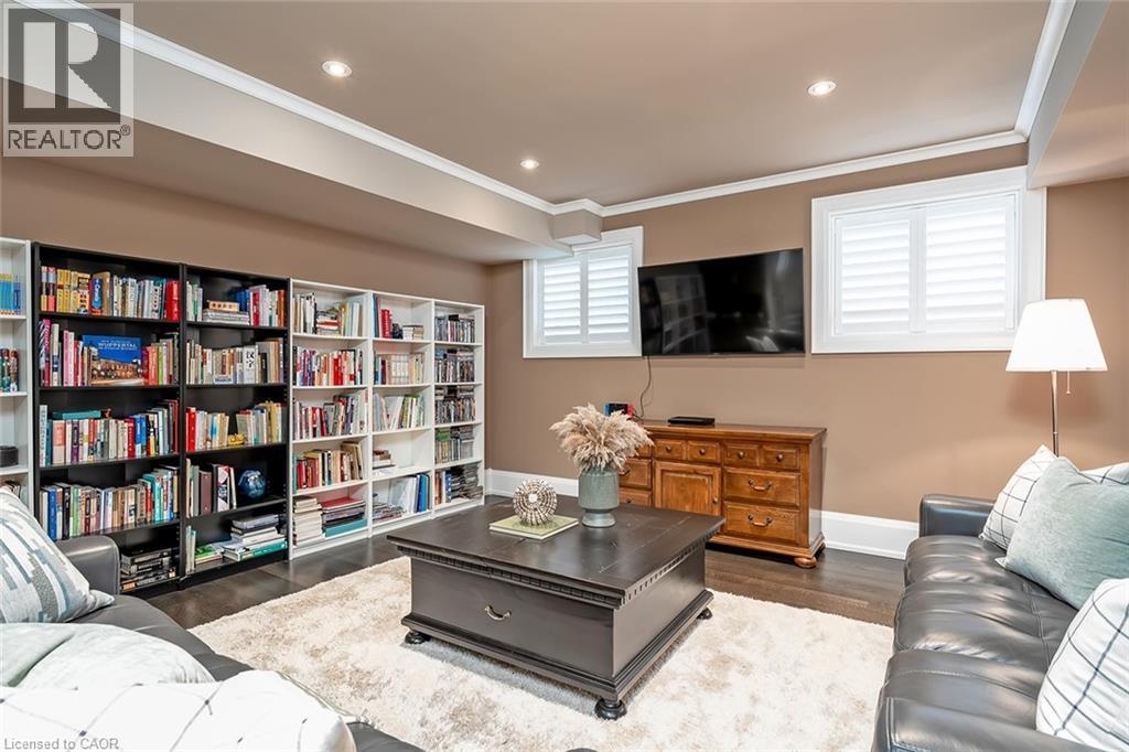 253 Rossmore Boulevard, Burlington, Ontario  L7N 1R4 - Photo 33 - 40812820