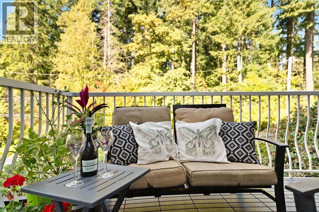 2560 Haversley Avenue, Coquitlam, British Columbia  V3J 1W5 - Photo 35 - R3089767