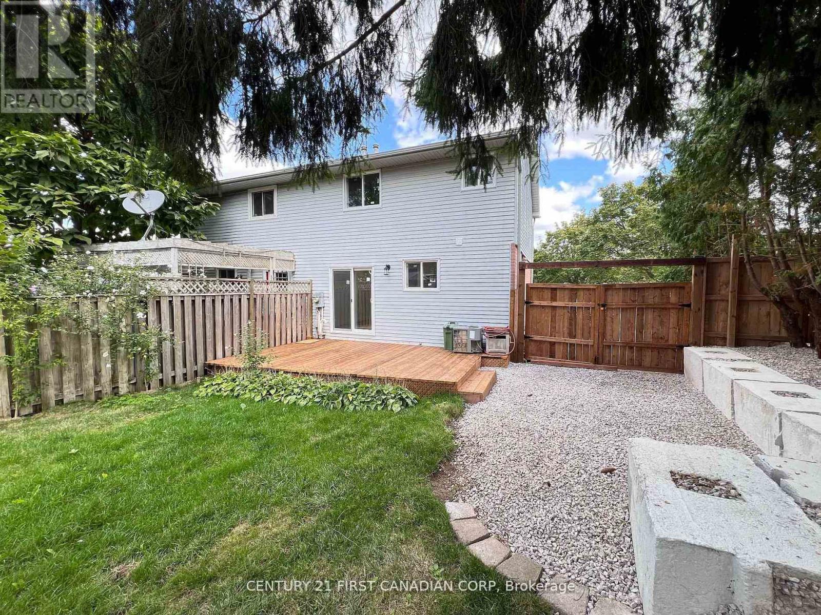 5 Chiddington Gate, London South (South R), Ontario  N6C 5K9 - Photo 30 - X12900172