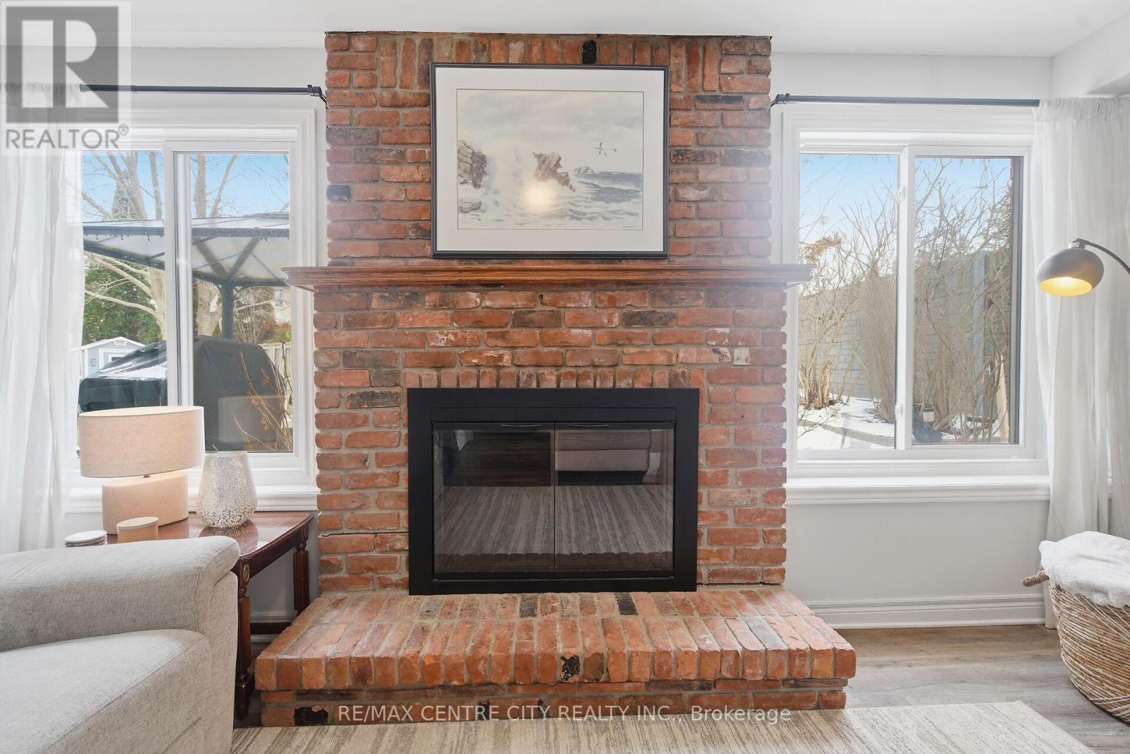 2 Stoneycreek Crescent, London North, Ontario  N5X 3X4 - Photo 14 - X12900192