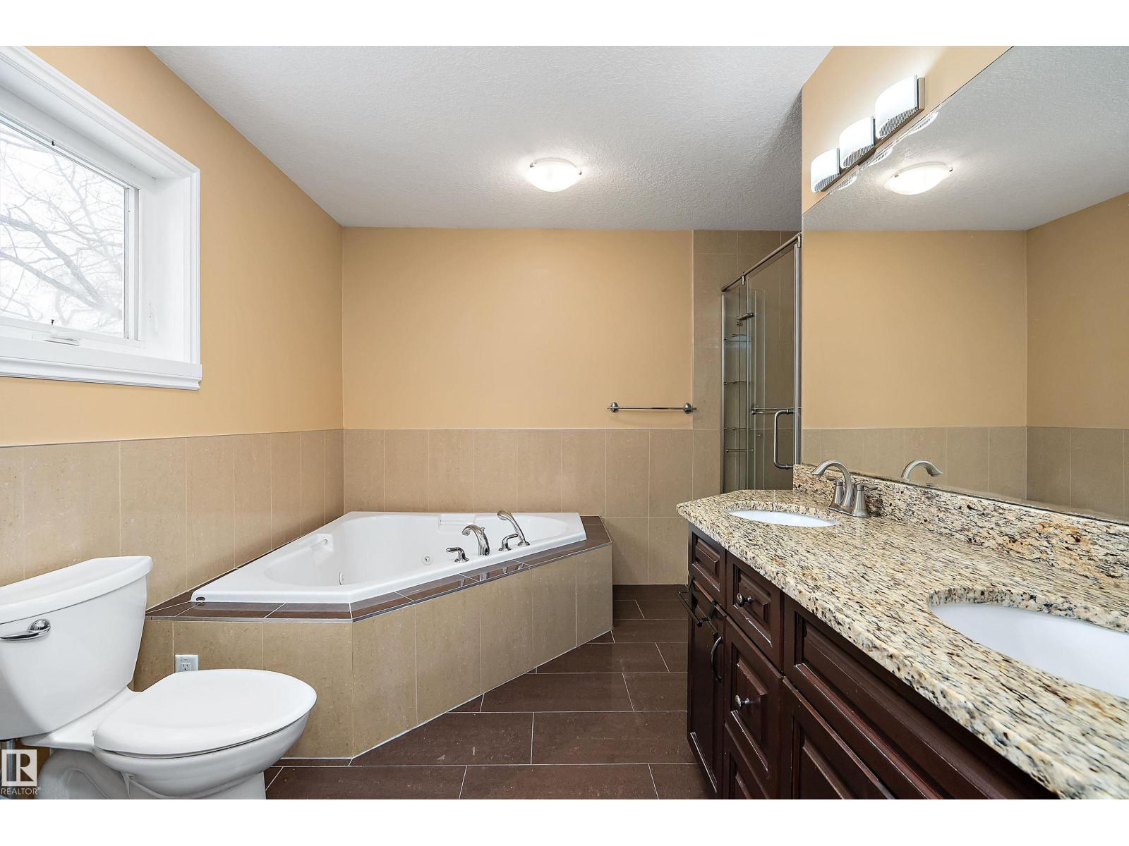 10623 75 Av Nw, Edmonton, Alberta  T6E 1J6 - Photo 31 - E4476263