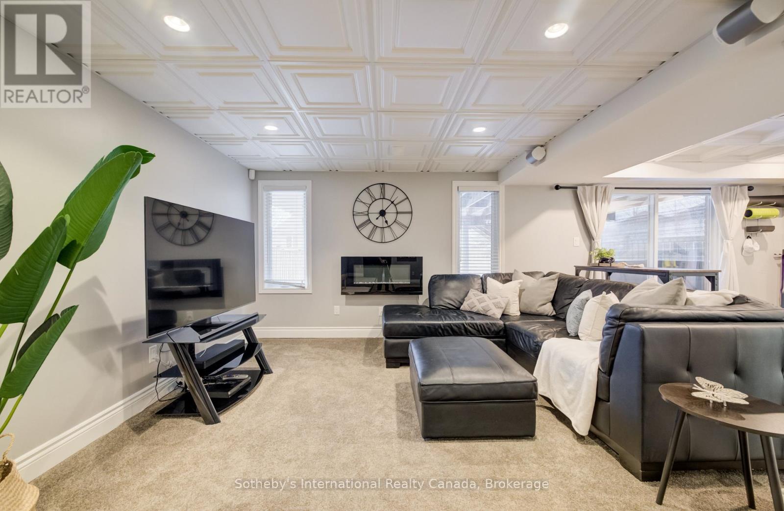 415 Westcroft Drive, Waterloo, Ontario  N2T 2Z9 - Photo 24 - X12900240