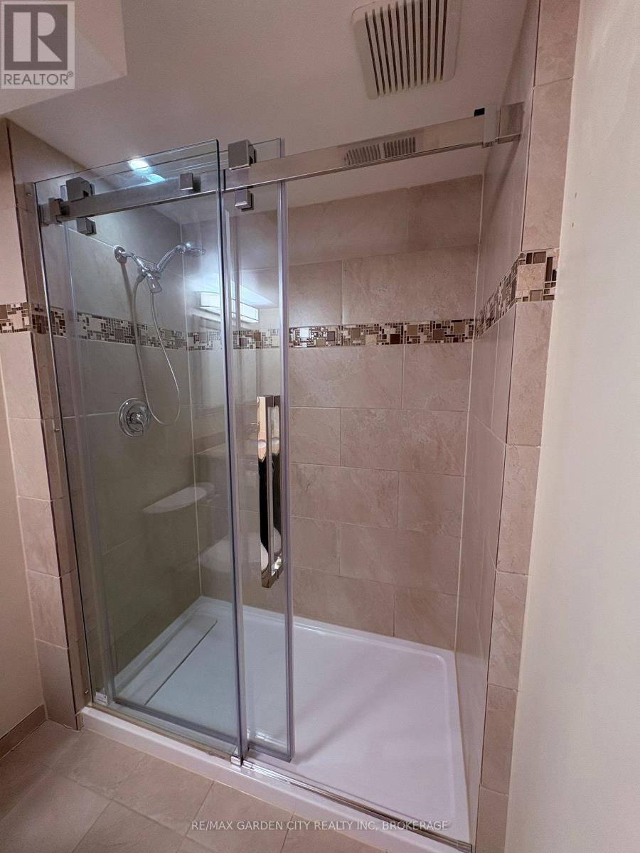 6141 Wildrose Crescent, Niagara Falls (Oldfield), Ontario  L2G 7T3 - Photo 38 - X12900156