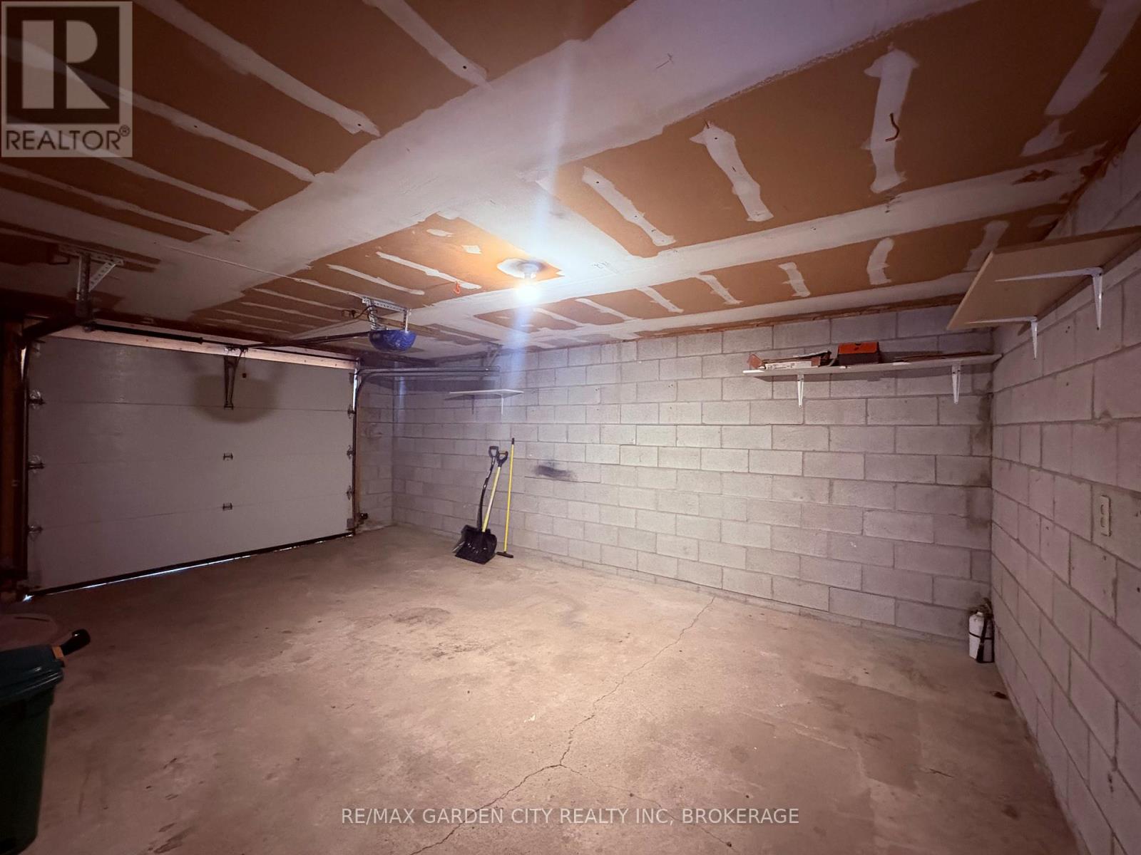 6141 Wildrose Crescent, Niagara Falls (Oldfield), Ontario  L2G 7T3 - Photo 41 - X12900156