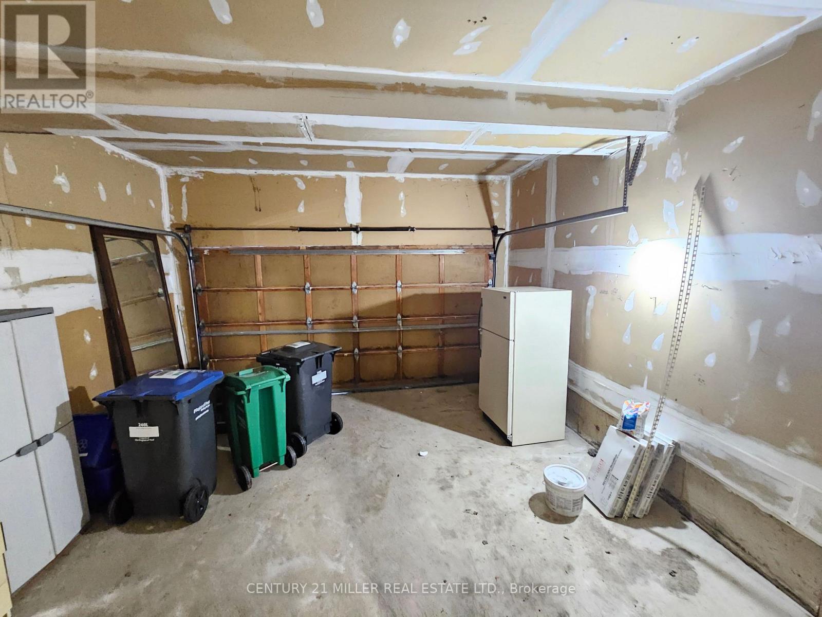 133 Creditstone Road, Brampton, Ontario  L6Y 4G3 - Photo 8 - W12614188