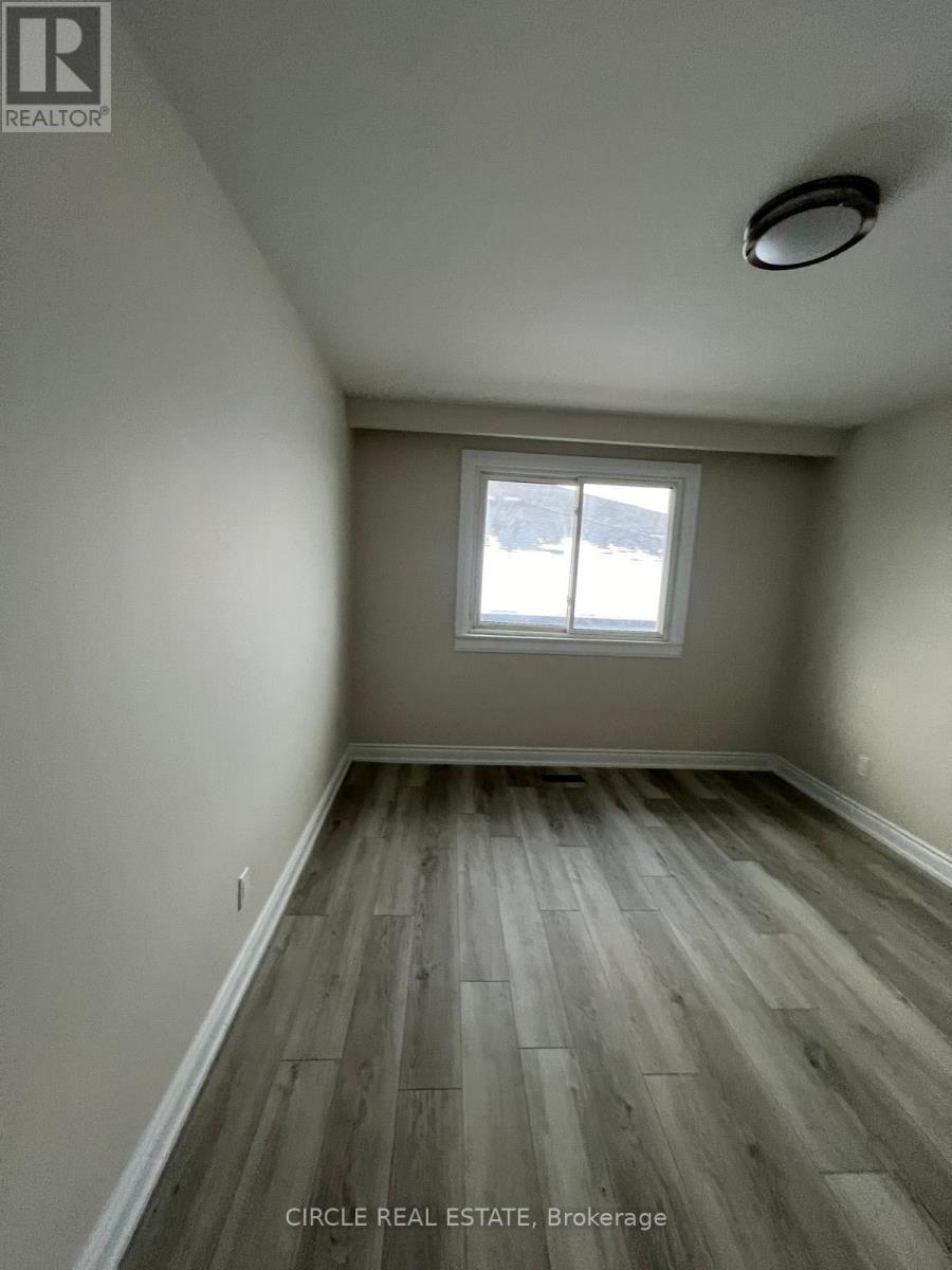 Level 01- 3bed 2.5 Bath - 3592 Swirlingleaves Crescent, Mississauga, Ontario  L4Y 3P8 - Photo 21 - W12899516