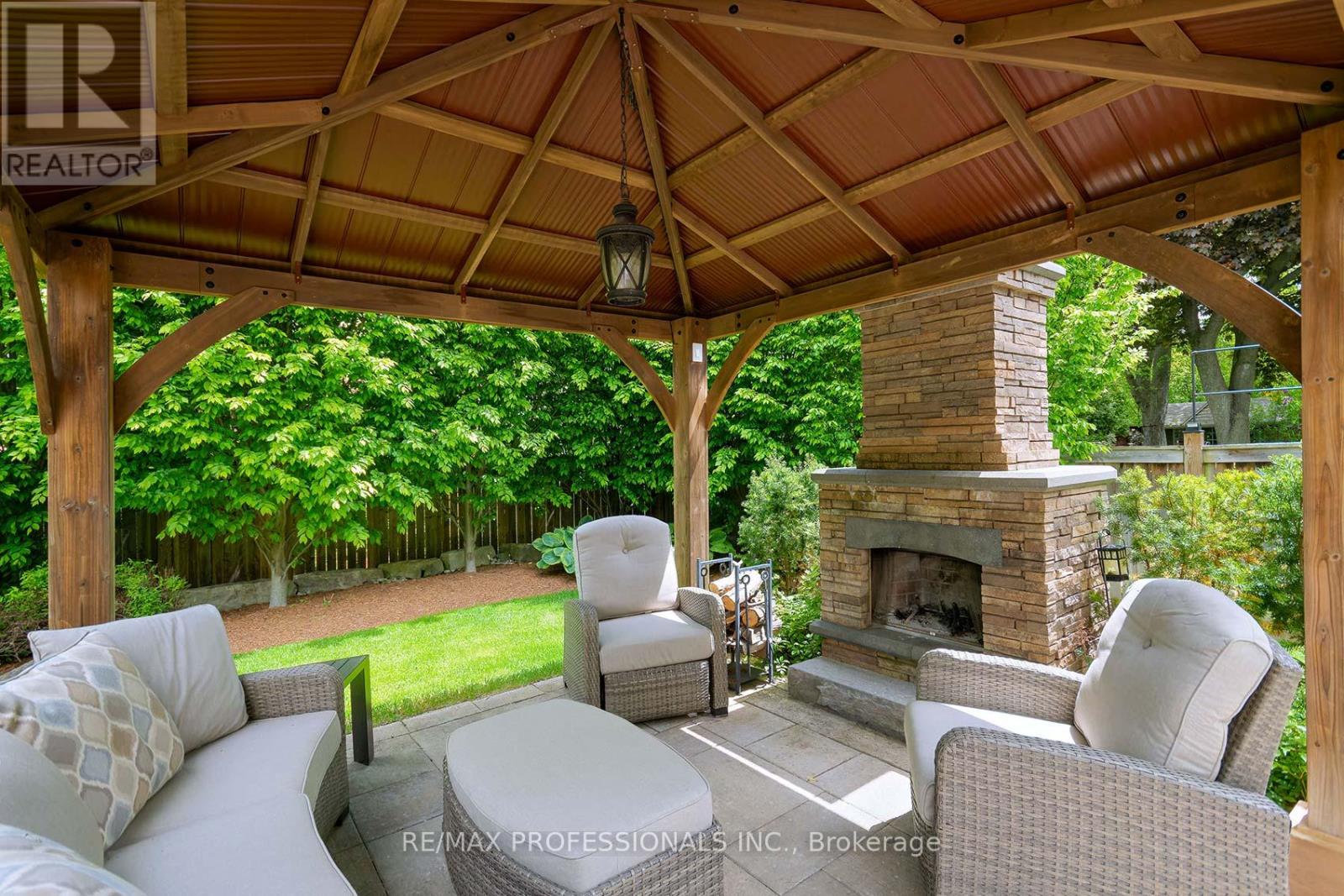 321 Wendy Lane, Oakville, Ontario  L6L 4P9 - Photo 45 - W12899956