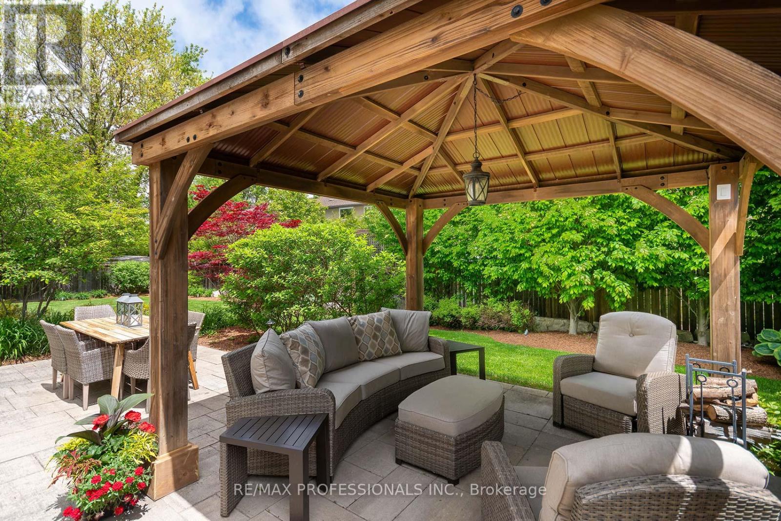 321 Wendy Lane, Oakville, Ontario  L6L 4P9 - Photo 41 - W12899956