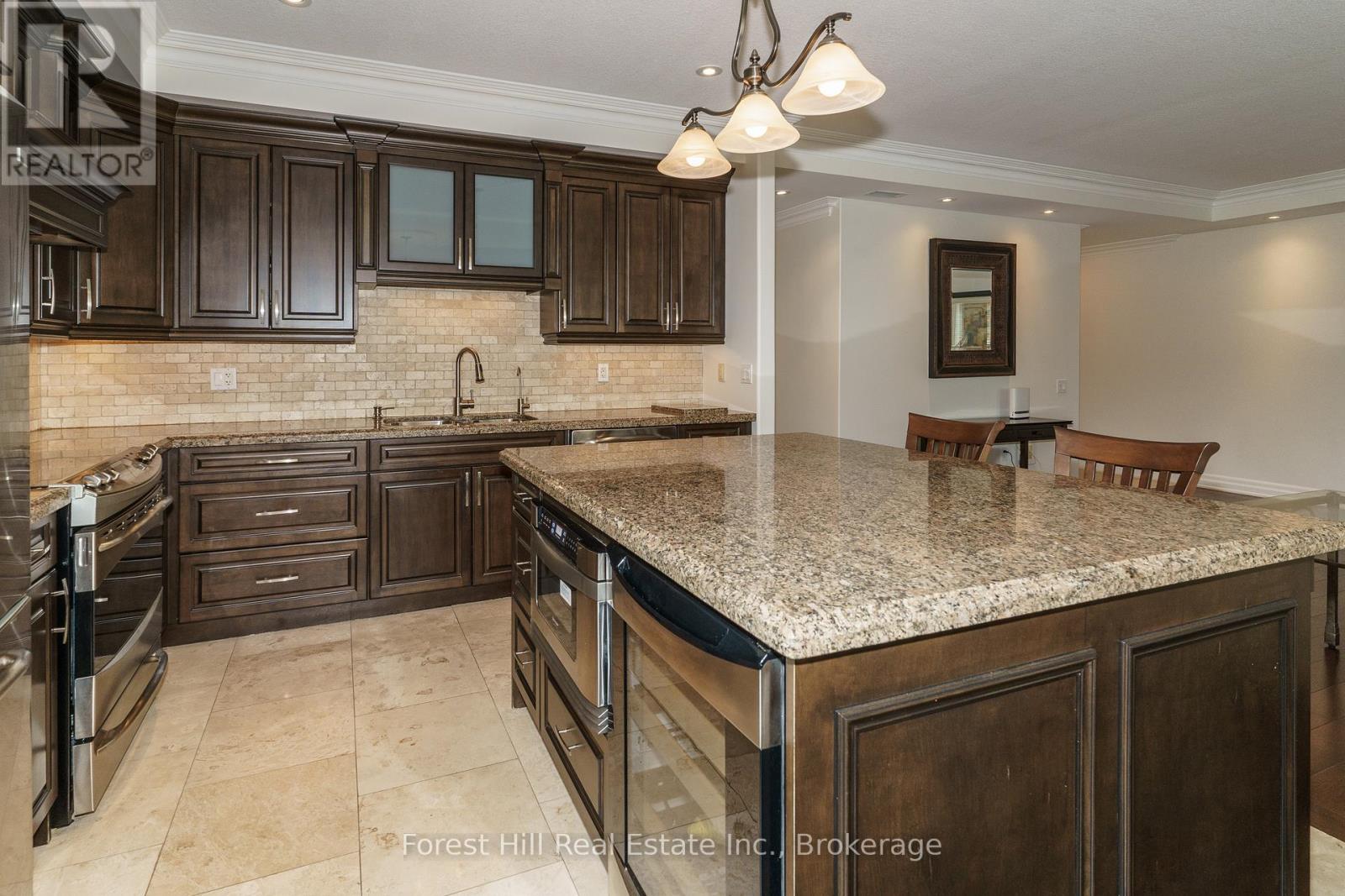 307 - 130 Steamship Bay Road, Gravenhurst (Muskoka (S)), Ontario  P1P 1Z9 - Photo 17 - X12900200