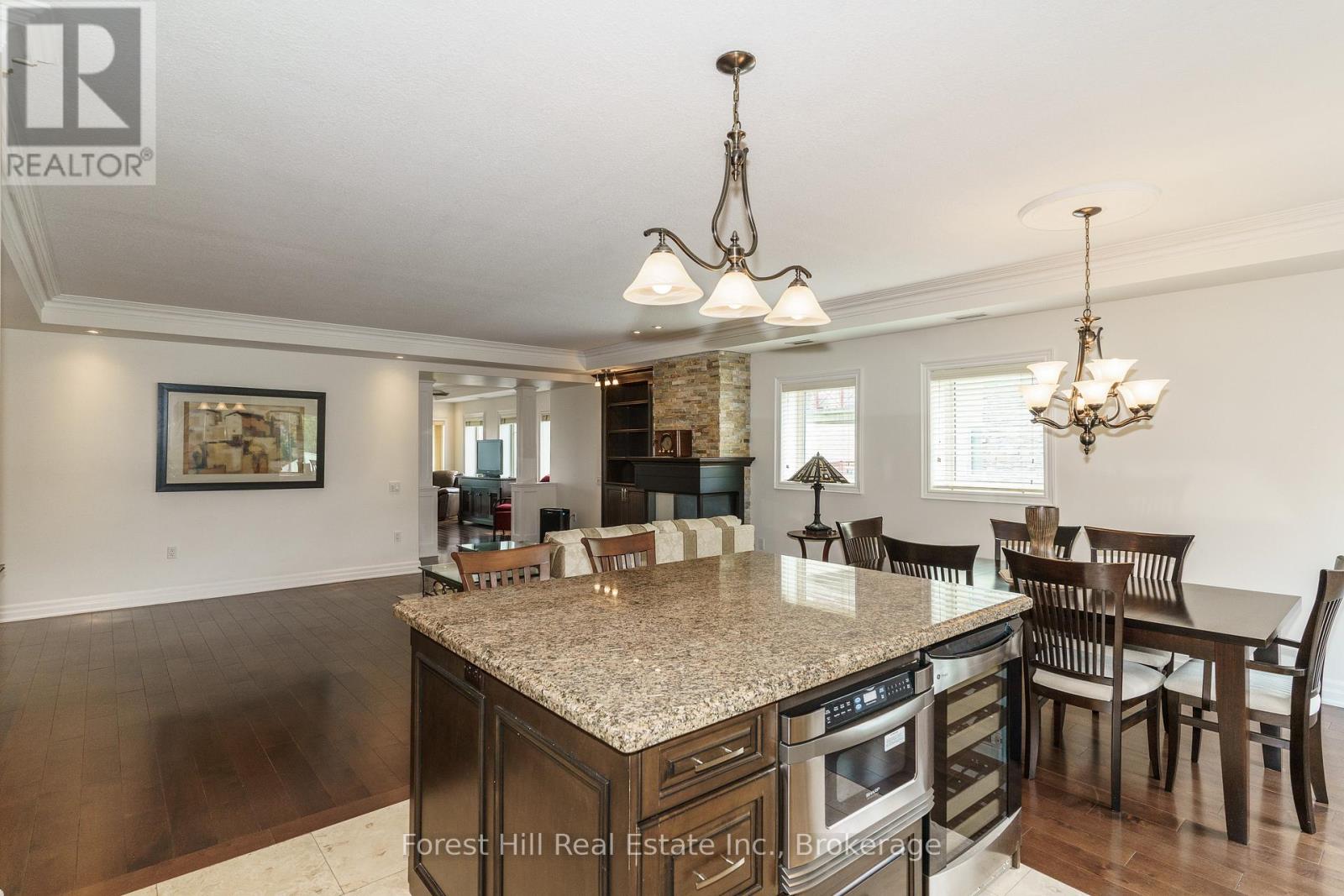 307 - 130 Steamship Bay Road, Gravenhurst (Muskoka (S)), Ontario  P1P 1Z9 - Photo 19 - X12900200