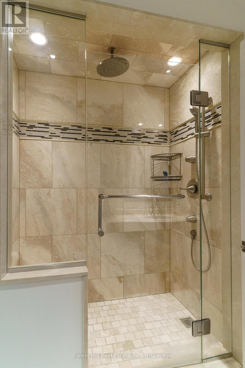 307 - 130 Steamship Bay Road, Gravenhurst (Muskoka (S)), Ontario  P1P 1Z9 - Photo 30 - X12900200