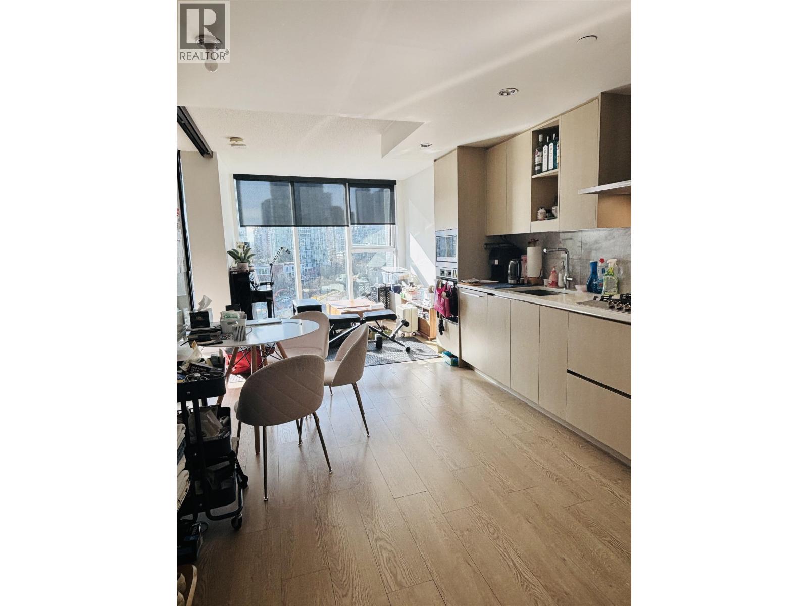 886 87 Nelson Street, Vancouver, British Columbia V6Z 0E8 - Photo 2 - R3099781