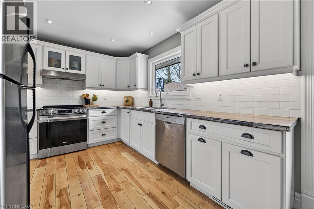 847 Governors Road, Dundas, Ontario  L9H 5E3 - Photo 8 - 40813371