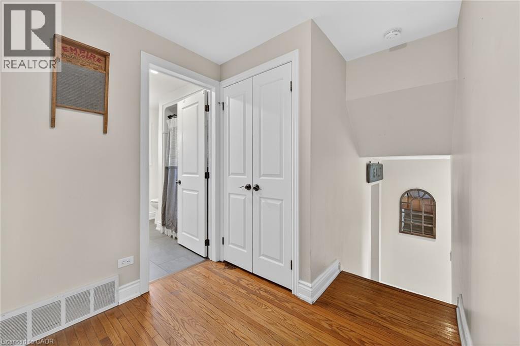 847 Governors Road, Dundas, Ontario  L9H 5E3 - Photo 19 - 40813371