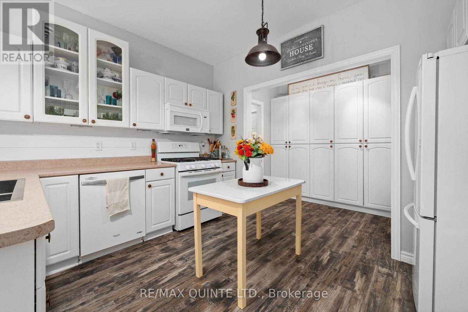 291 Colonial Drive, Quinte West, Ontario  K8V 5P4 - Photo 11 - X12900276