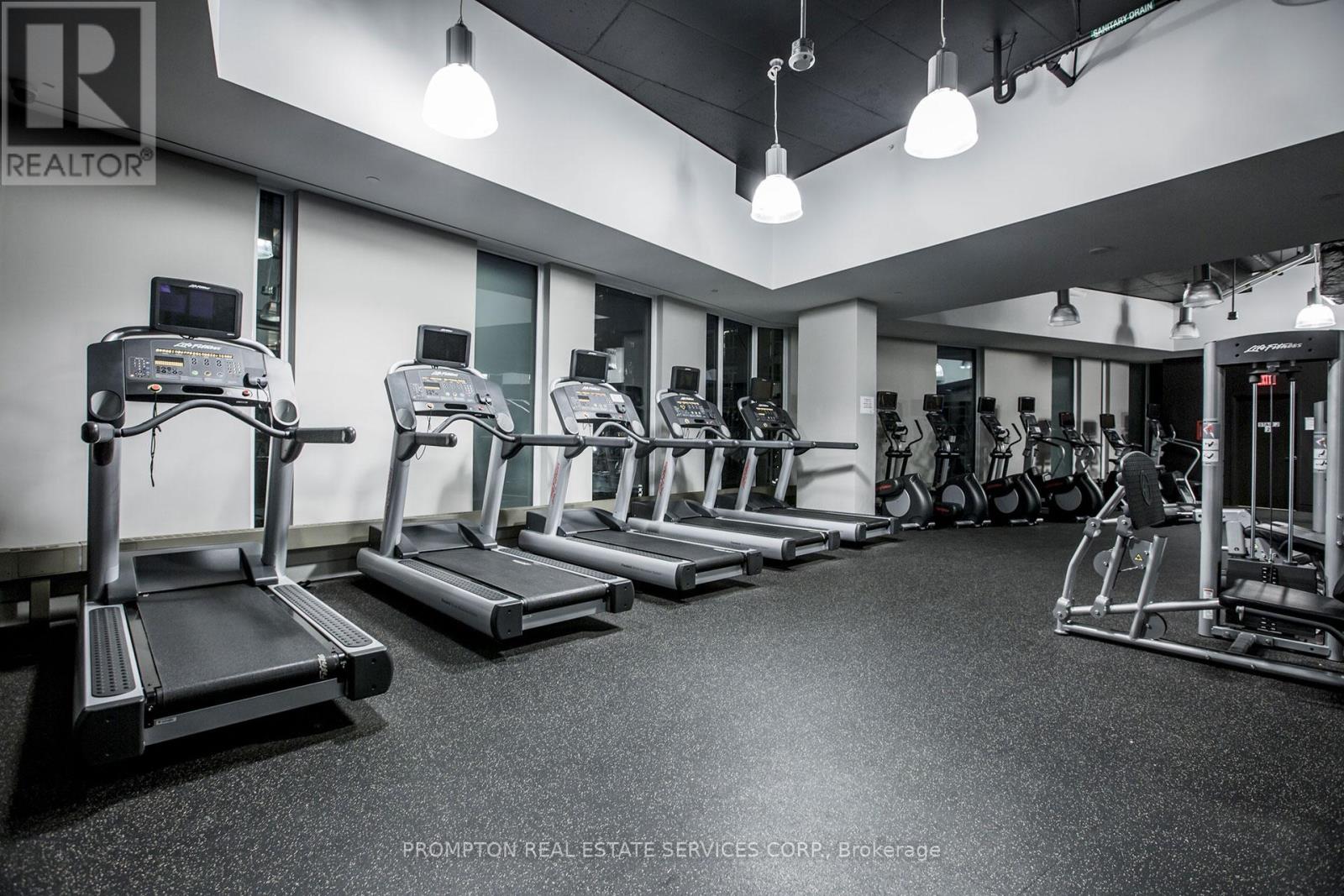 2102 - 85 Queens Wharf Road, Toronto, Ontario  M5V 0J9 - Photo 14 - C12900114