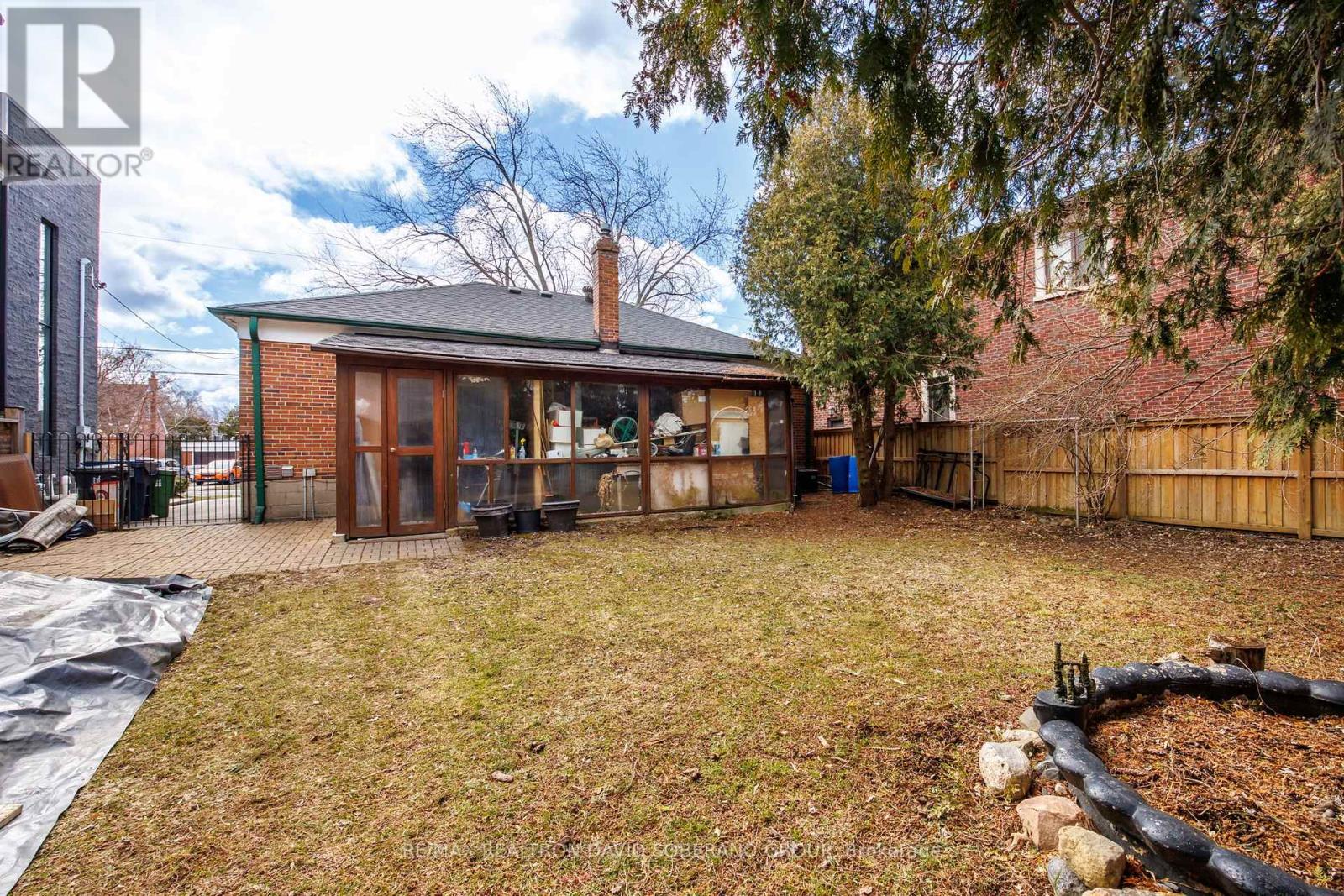 256 Codsell Avenue, Toronto, Ontario  M3H 3X1 - Photo 30 - C12900152