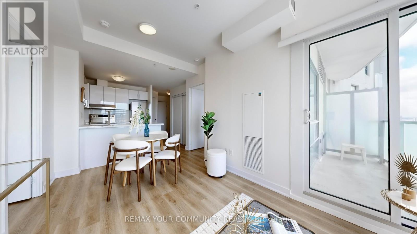 2206 - 5740 Yonge Street, Toronto, Ontario  M2M 0B1 - Photo 11 - C12900164