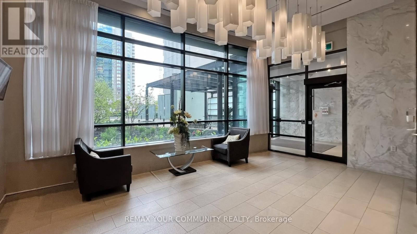 2206 - 5740 Yonge Street, Toronto, Ontario  M2M 0B1 - Photo 6 - C12900164