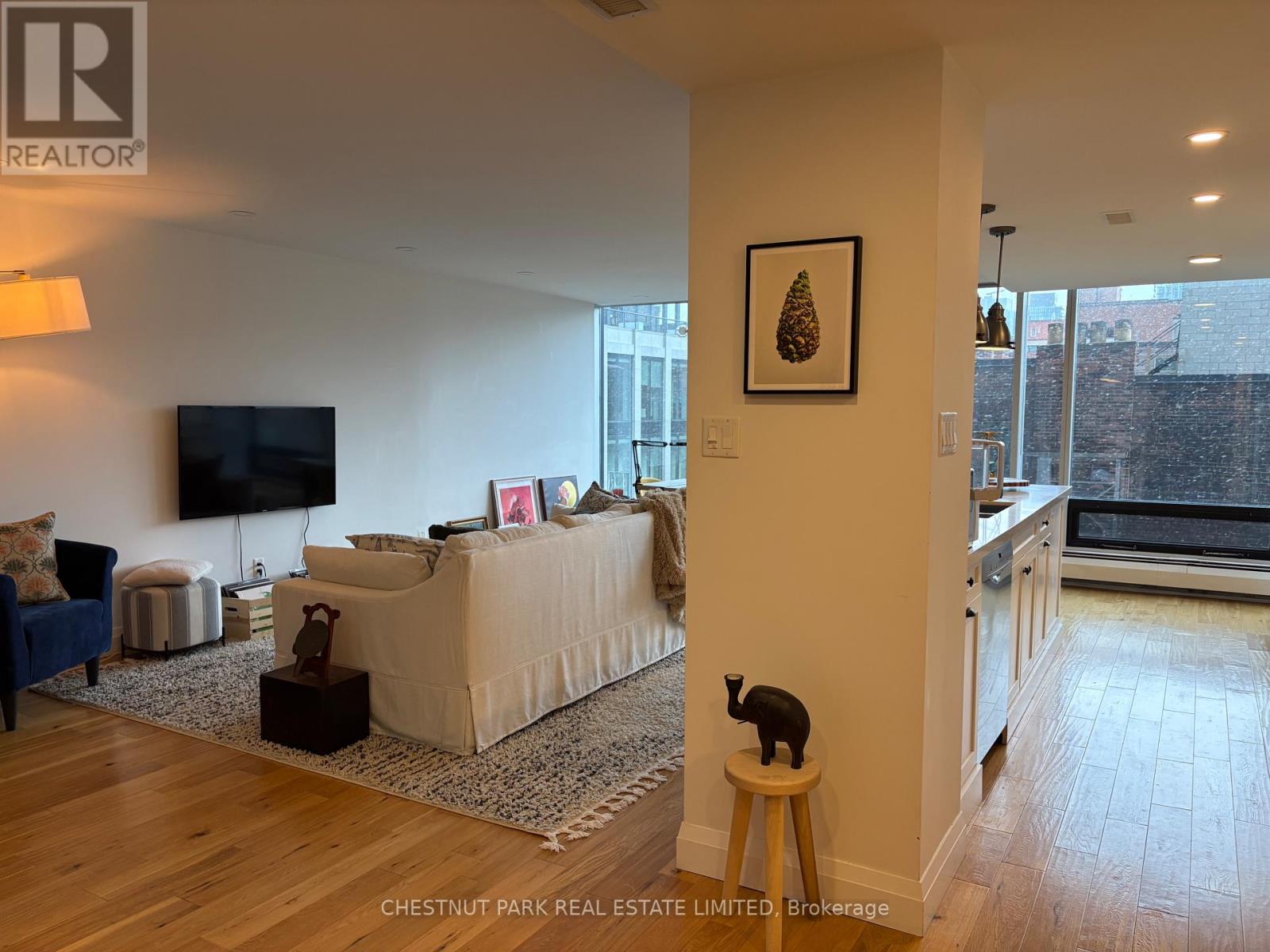 604 - 30 Wellington Street E, Toronto (Church-Yonge Corridor), Ontario  M5E 1S3 - Photo 6 - C12900286