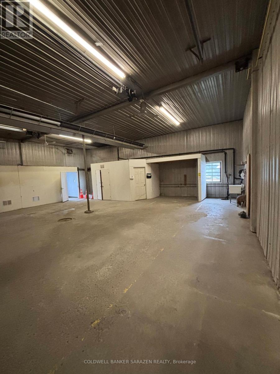 7010 Parkway Road, Ottawa, Ontario  K4P 1A7 - Photo 6 - X12900212