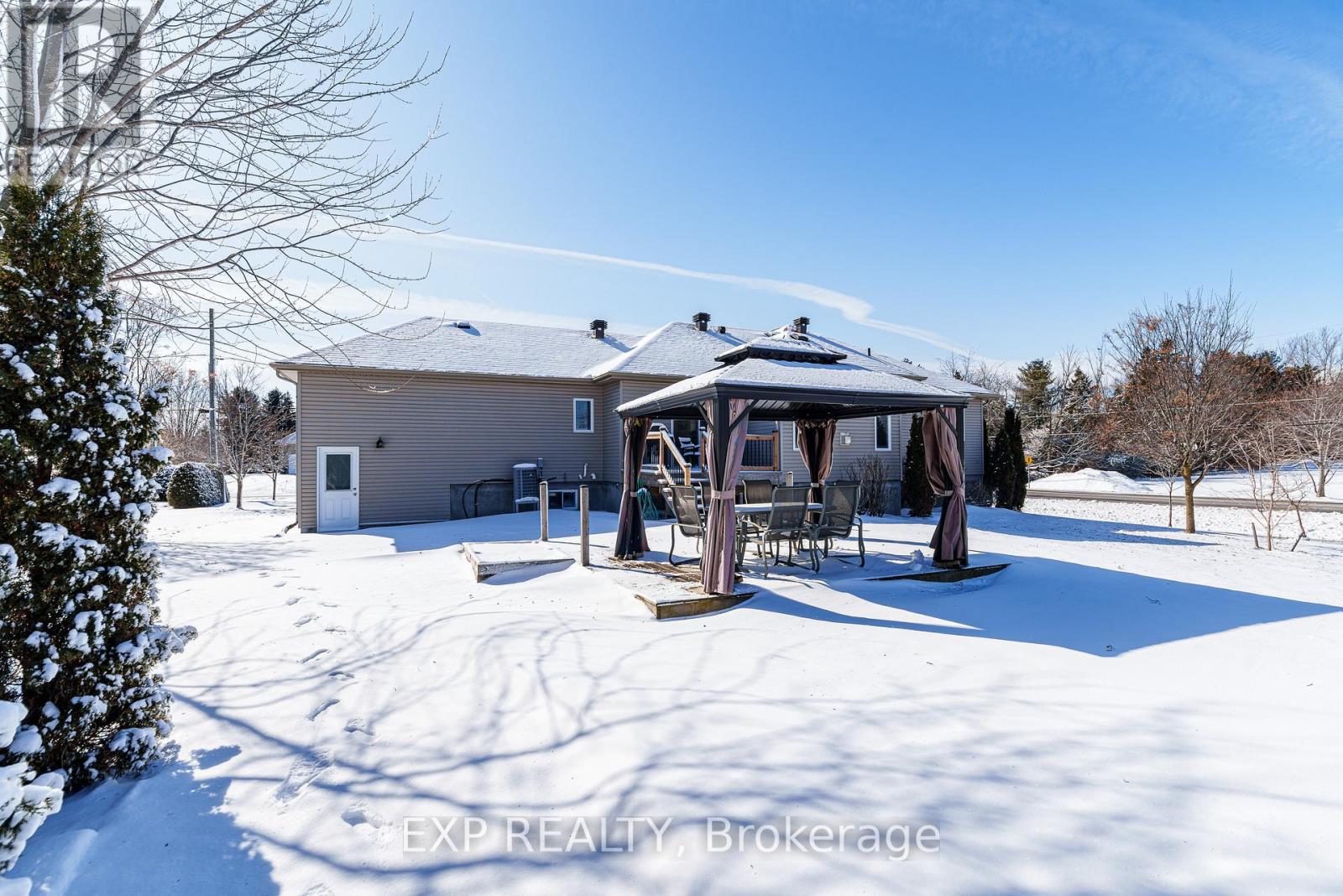 1899 Farisita Drive, Ottawa, Ontario  K0A 3H0 - Photo 34 - X12900236
