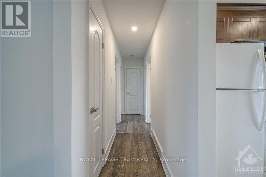 41 Fieldrow Street, Ottawa, Ontario  K2G 2Y6 - Photo 13 - X12900296