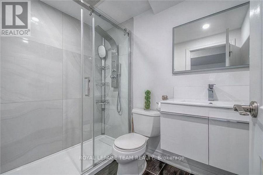 41 Fieldrow Street, Ottawa, Ontario  K2G 2Y6 - Photo 19 - X12900296