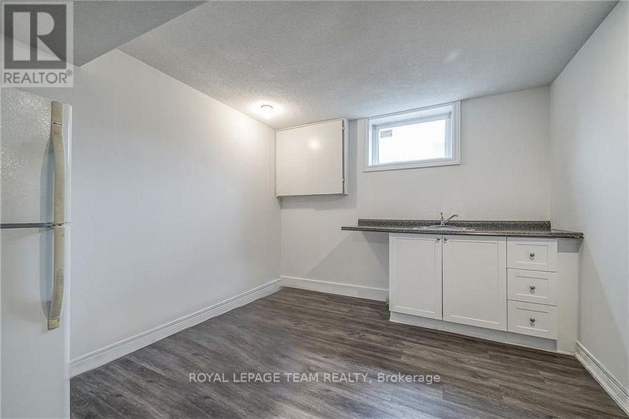 41 Fieldrow Street, Ottawa, Ontario  K2G 2Y6 - Photo 20 - X12900296