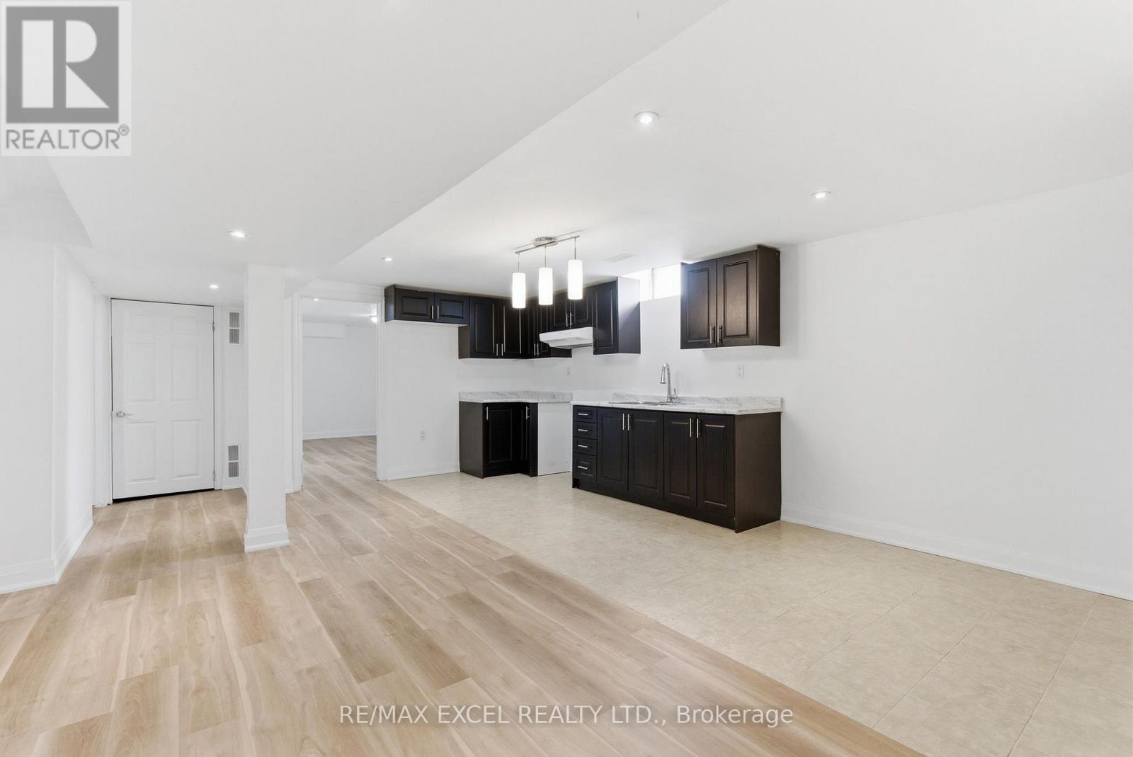 50 Stargell Drive, Whitby, Ontario  L1N 7X6 - Photo 36 - E12900112