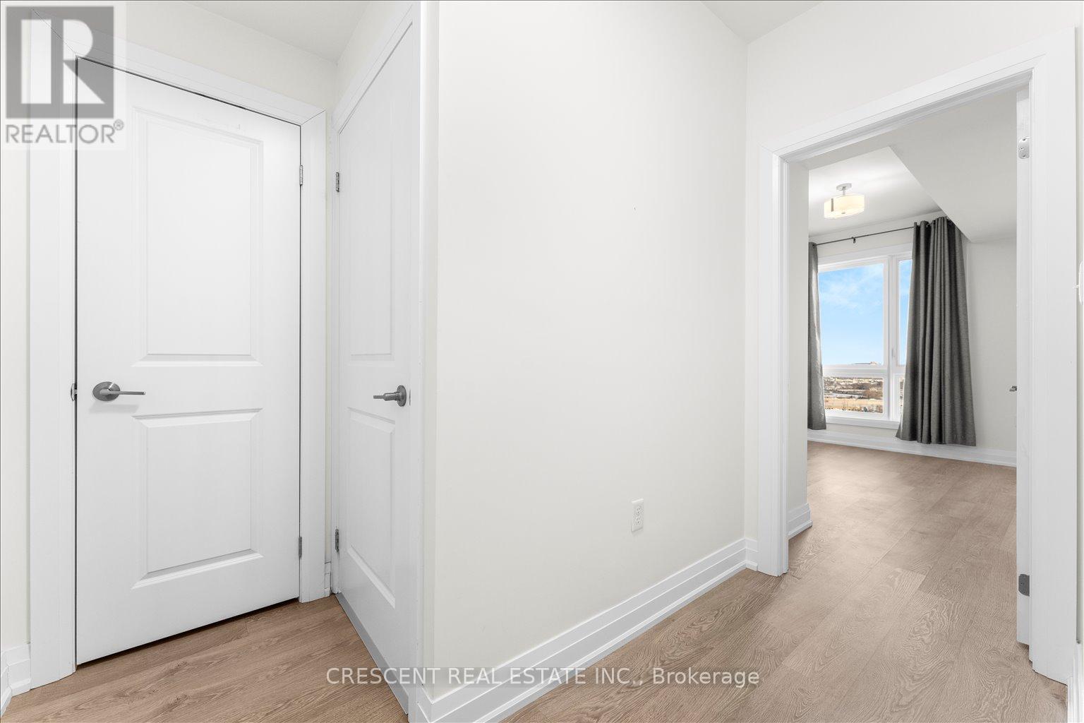 604 - 300 Essa Road, Barrie, Ontario  L9J 0B9 - Photo 13 - S12900174