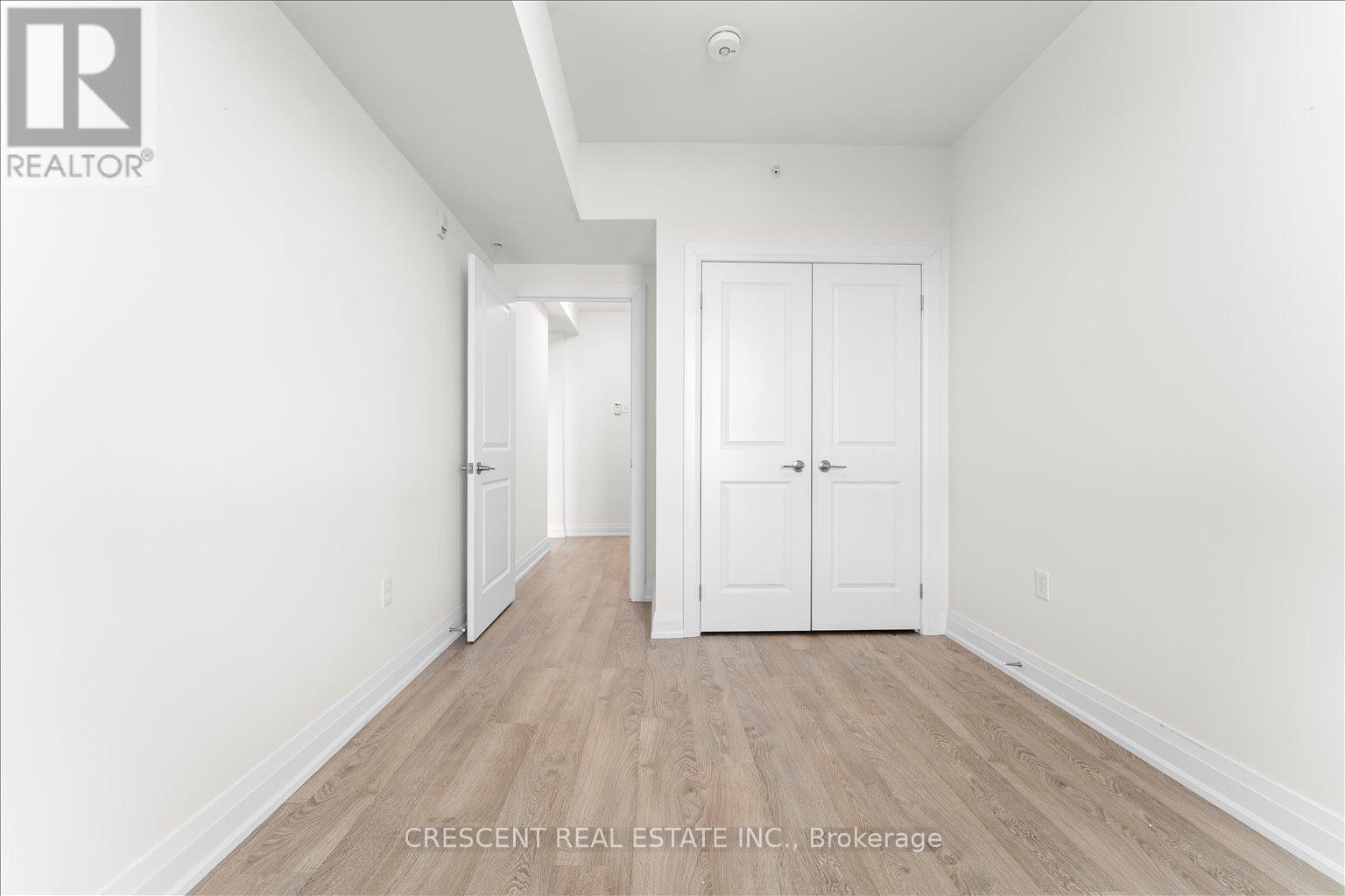 604 - 300 Essa Road, Barrie, Ontario  L9J 0B9 - Photo 14 - S12900174