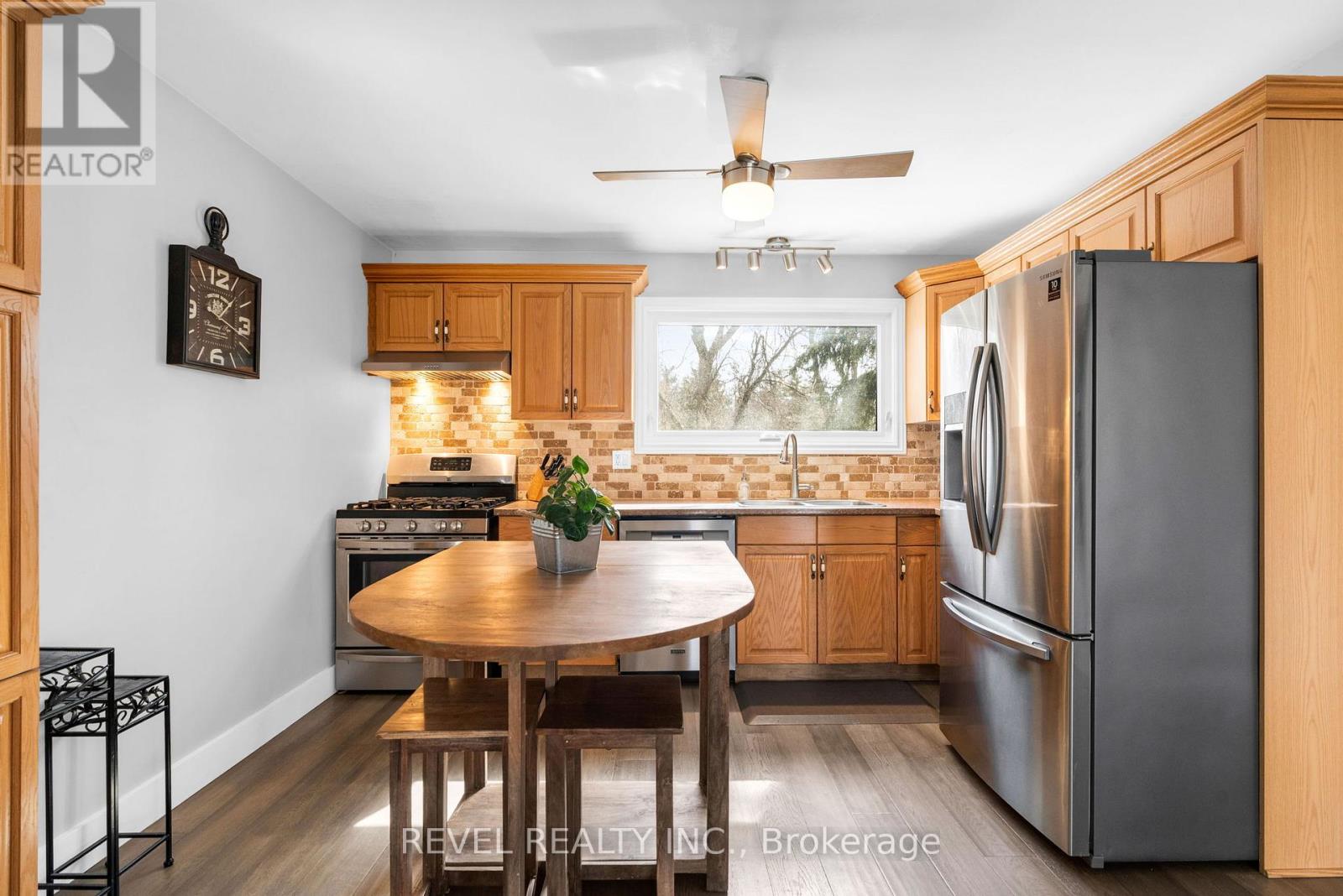 23 Oren Boulevard, Barrie, Ontario  L4N 4T3 - Photo 8 - S12900186