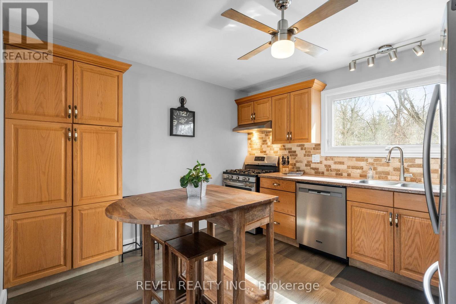 23 Oren Boulevard, Barrie, Ontario  L4N 4T3 - Photo 9 - S12900186